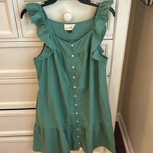 Universal thread size medium dress